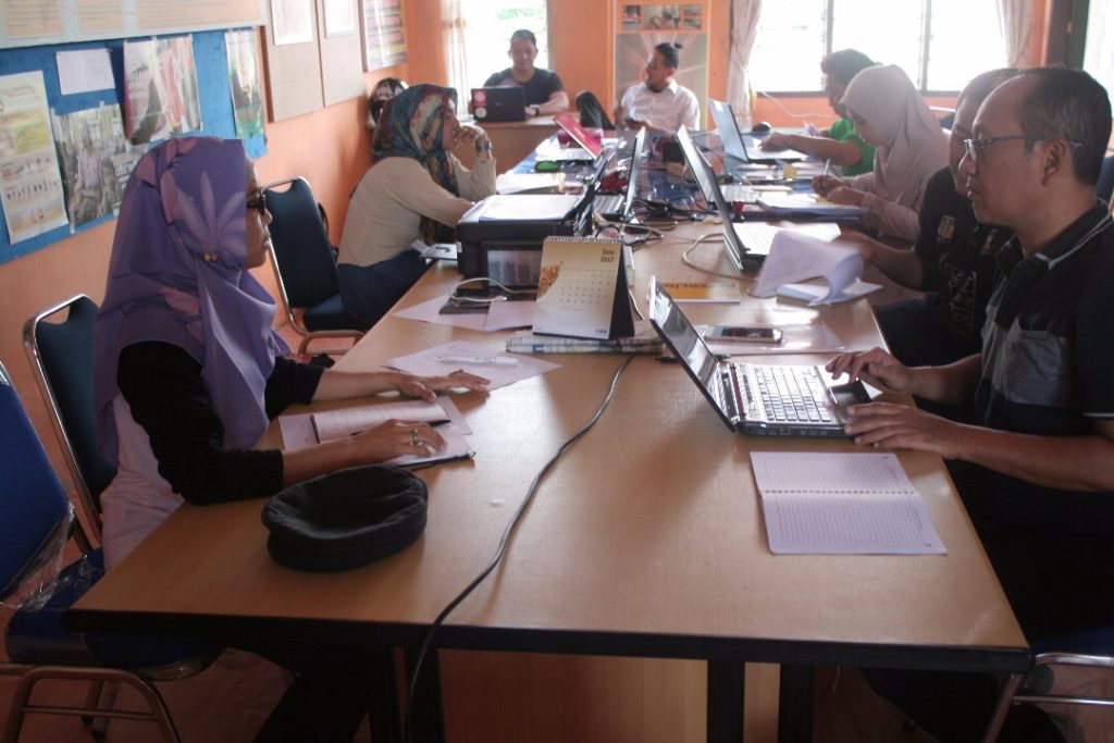 Wawancara Dan Diskusi